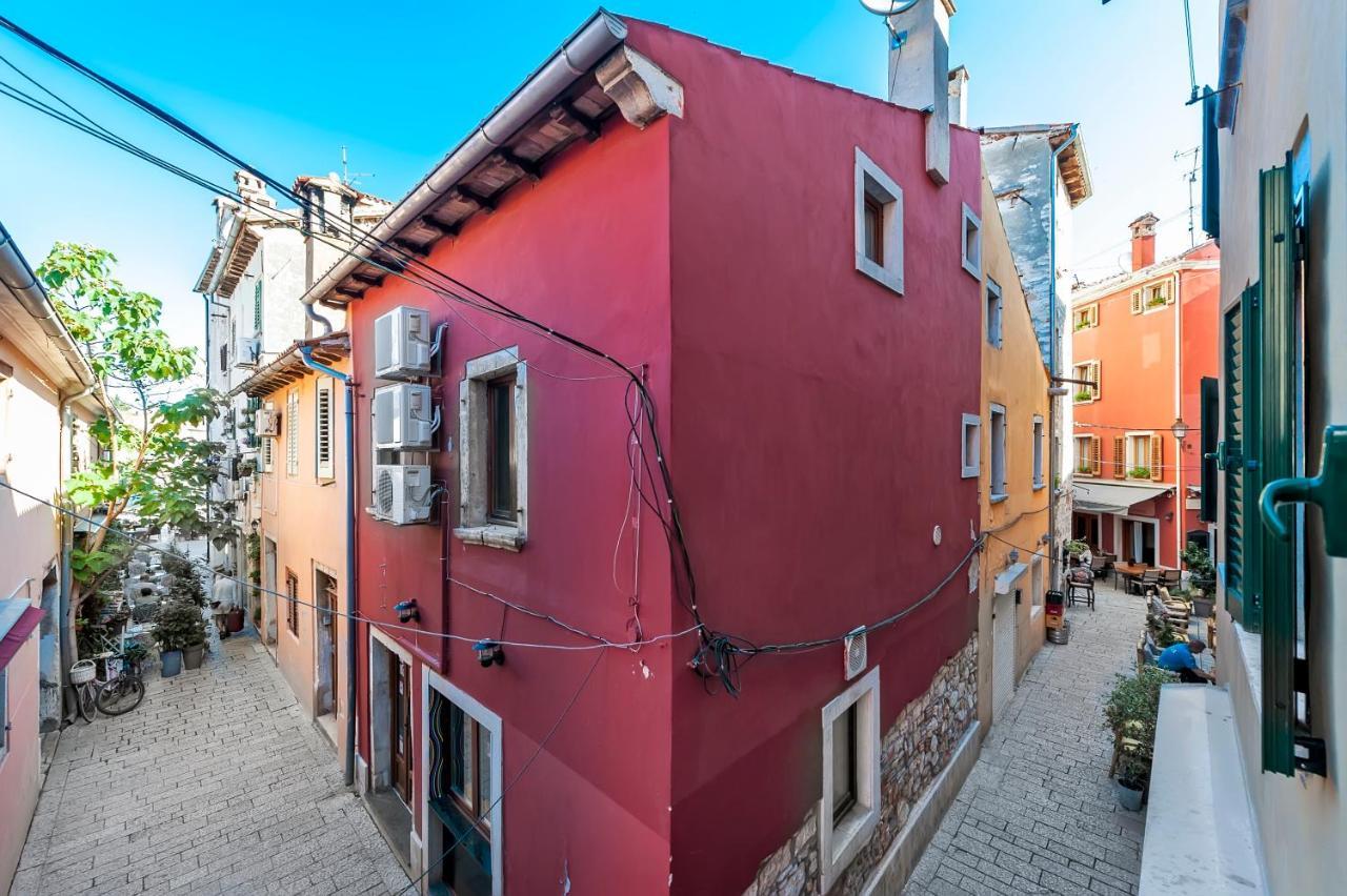 Otto Apartment With Sea View And Parking Rovinj Bagian luar foto